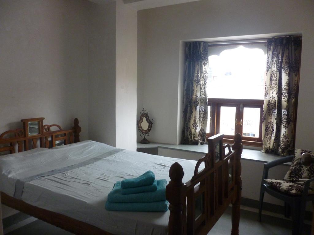 Silver Moon Haveli Udaipur Ruang foto