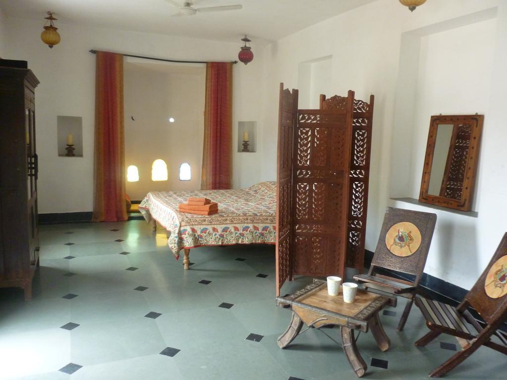 Silver Moon Haveli Udaipur Ruang foto