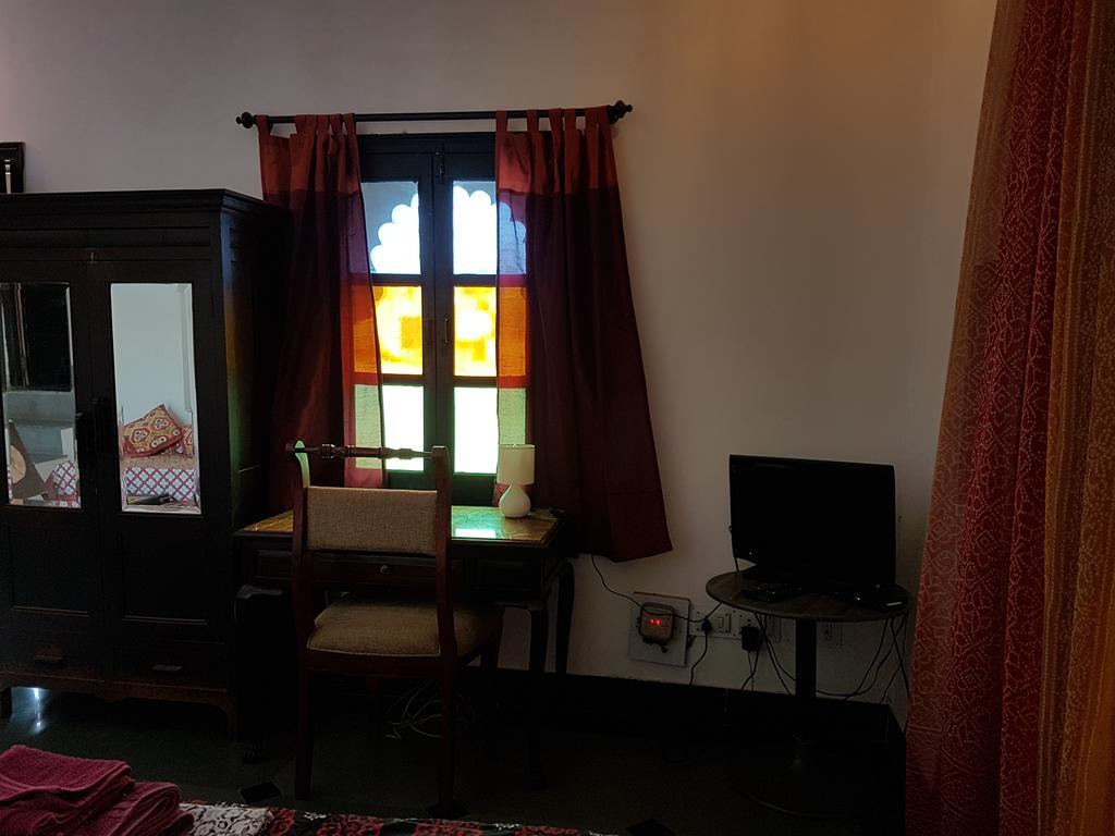 Silver Moon Haveli Udaipur Bagian luar foto
